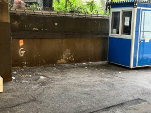 Sidewalk Shed Installation at 410 10th Ave, Manhattan