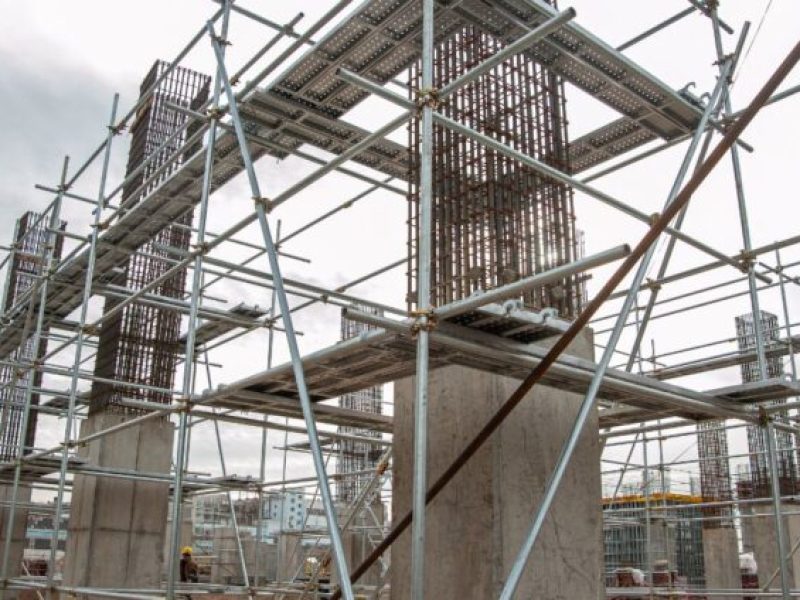 Pipe-Scaffolding-840x424